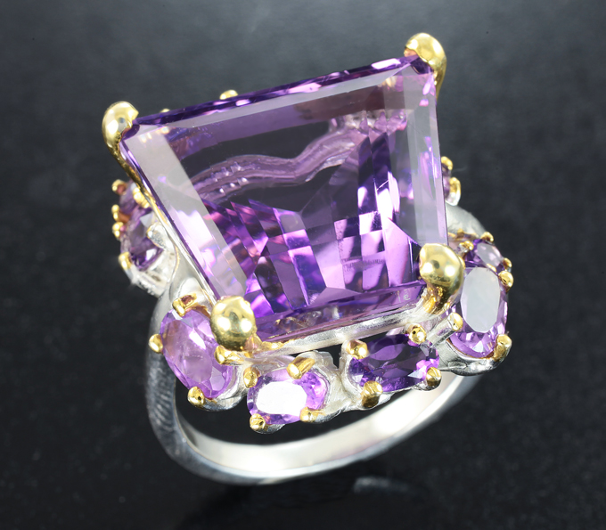 Серебряное кольцо c аметистом авторской огранки