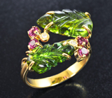 Золотое кольцо с резными ярко-зелеными турмалинами 5,83 карата, рубеллитами и бриллиантами Золото