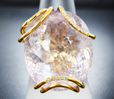 Коктейльное золотое кольцо с крупным морганитом 42,16 карата и бриллиантами Золото