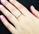 Стильное серебряное кольцо с насыщенными изумрудами
