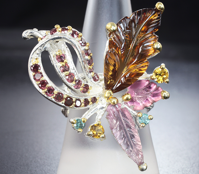 Серебряное кольцо с цитринами, разноцветными турмалинами и родолитами