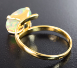 Золотое кольцо с великолепным ограненным эфиопским опалом 1,94 карата Золото