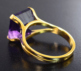 Золотое кольцо с насыщенным аметистом лазерной огранки 7,04 карата Золото