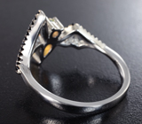 Серебряное кольцо «Летучая мышь» с ограненным эфиопским опалом и черными шпинелями Серебро 925