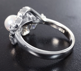 Романтичное серебряное кольцо с жемчужиной и синими сапфирами