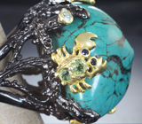 Серебряное кольцо с бирюзой, бесцветными топазами, перидотами и синими сапфирами Серебро 925