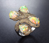Серебряное кольцо c кристаллическими эфиопскими опалами 5,39 карата и золотистыми сапфирами бриллиантовой огранки Серебро 925