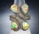 Серебряное кольцо c кристаллическими эфиопскими опалами 5,39 карата и золотистыми сапфирами бриллиантовой огранки Серебро 925