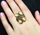 Серебряное кольцо c кристаллическими эфиопскими опалами 5,39 карата и золотистыми сапфирами бриллиантовой огранки Серебро 925