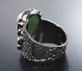 Серебряное кольцо с хризопразом и перидотами