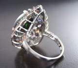 Серебряное кольцо с кристаллическим черным опалом 6,3 карата и разноцветными сапфирами Серебро 925