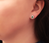 Прелестные серебряные серьги с изумрудами Серебро 925