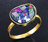 Золотое кольцо с черным опалом авторской огранки 2 карата Золото