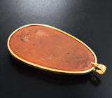 Кулон с камей-подвеской «Ястреб» из цельной яшмы и бриллиантом Золото