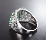 Широкое серебряное кольцо с изумрудами и черными шпинелями Серебро 925