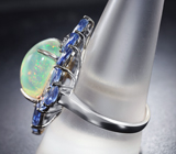 Серебряное кольцо с кристаллическим эфиопским опалом 7,46 карата, кианитами и бриллиантами