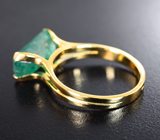 Золотое кольцо с уральским изумрудом редкого оттенка 3,53 карата Золото