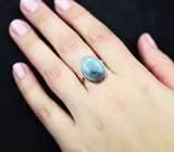 Серебряное кольцо с бирюзой 12,01 карата и синими сапфирами