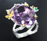 Серебряное кольцо с аметистом, хризопразом и родолитами Серебро 925