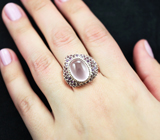 Серебряное кольцо с розовым кварцем 6,09 карата, аметистами и родолитами Серебро 925