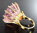 Крупное массивное золотое кольцо с эксклюзивным морганитом 56,19 карата и бриллиантами Золото