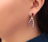 Эффектные серебряные серьги с родолитами Серебро 925