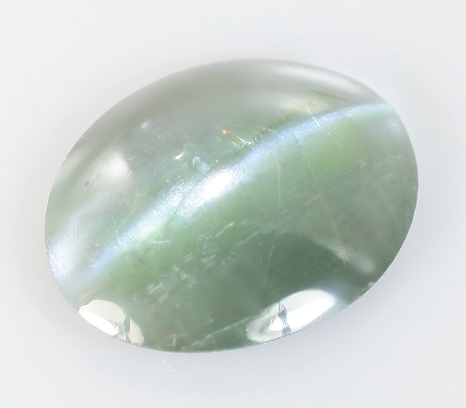 Хризоберилл с эффектом кошачьего глаза 1,64 карата