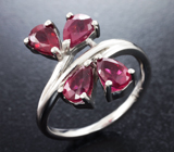 Элегантное серебряное кольцо с рубинами