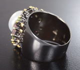 Серебряное кольцо с жемчужиной, перидотами и разноцветными турмалинами Серебро 925
