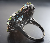 Серебряное кольцо с резным голубым топазом, разноцветными турмалинами, перидотами и эфиопскими опалами