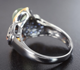 Серебряное кольцо с пренитом, гессонитом гранатом и синими сапфирами