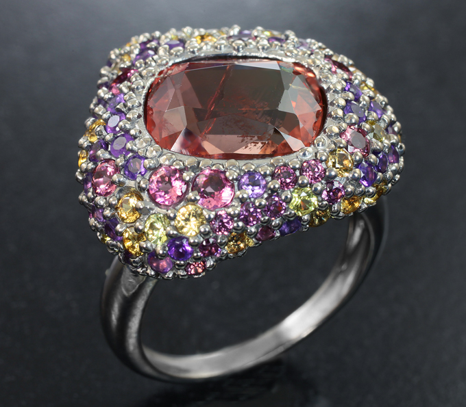 Серебряное кольцо с солнечным камнем 4,94 карата, аметистами, турмалинами и желтыми сапфирами