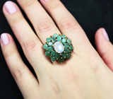 Серебряное кольцо с лунным камнем, изумрудами и перидотами Серебро 925