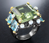 Серебряное кольцо с зеленым аметистом 28+ карат, голубыми топазами и жемчугом Серебро 925
