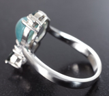 Изящное серебряное кольцо с редким грандидьеритом и сапфирами 