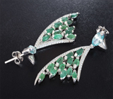 Замечательные серебряные серьги с голубыми цирконами и изумрудами Серебро 925