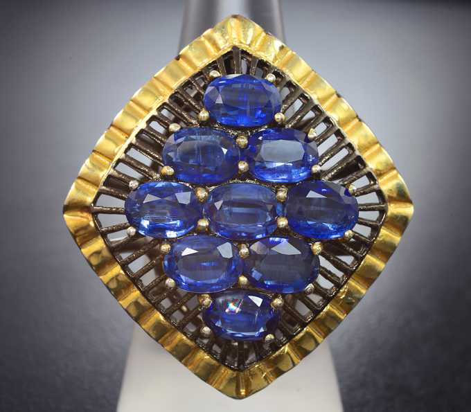 Серебряное кольцо с кианитами