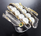 Серебряное кольцо с жемчугом барокко 22,44 карата и перидотом