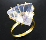 Золотое кольцо с ярким лавандовым аметистом редкой огранки 15,27 карата