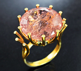 Золотое кольцо с необычными сверкающими включениями крупным морганитом 27,59 карата и бриллиантами
