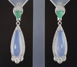 Изысканные серебряные серьги с халцедоном и изумрудами Серебро 925