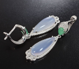 Изысканные серебряные серьги с халцедоном и изумрудами Серебро 925