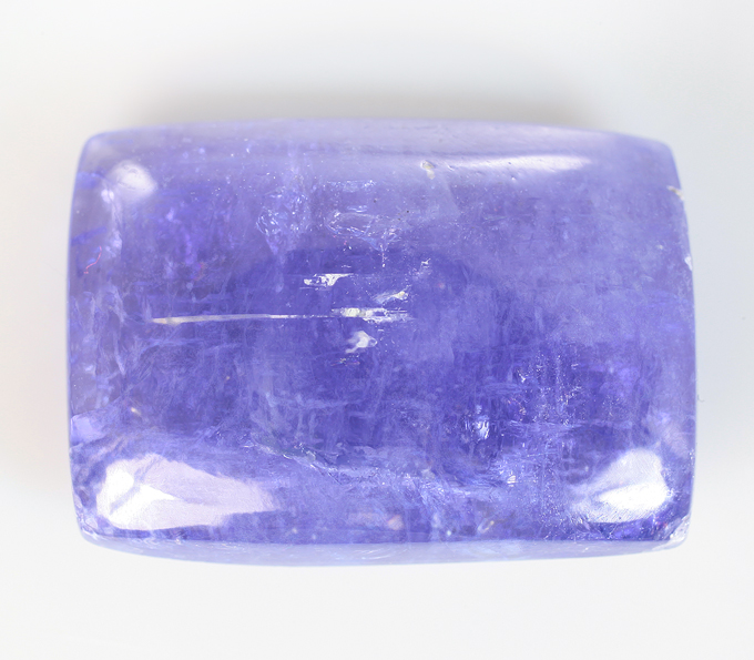 Крупный танзанит 15,51 карата