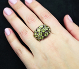 Серебряное кольцо с перидотами Серебро 925