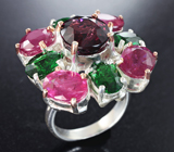 Серебряное кольцо с рубеллитом турмалином, сапфирами и цаворитами Серебро 925
