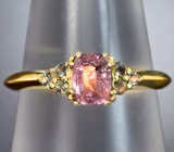 Золотое кольцо с редкими гранатами со сменой цвета 1,14 карата Золото