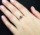 Золотое кольцо с редкими гранатами со сменой цвета 1,14 карата Золото