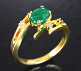 Золотое кольцо с насыщенным уральским изумрудом 0,79 карата и бриллиантами Золото