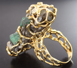 Золотое кольцо с кристаллами уральских изумрудов в породе 70,58 карата и бриллиантами