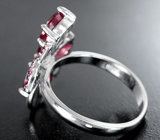 Чудесное серебряное кольцо с яркими рубинами Серебро 925